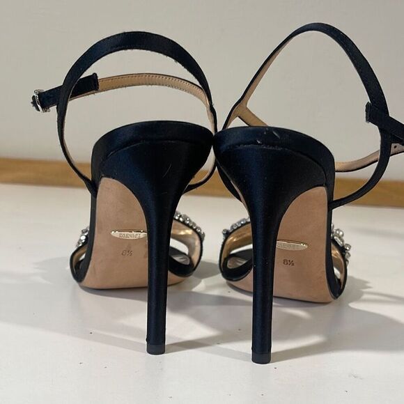 Badgley Mischka Black Sandals Size 8.5 - Picture 8 of 14